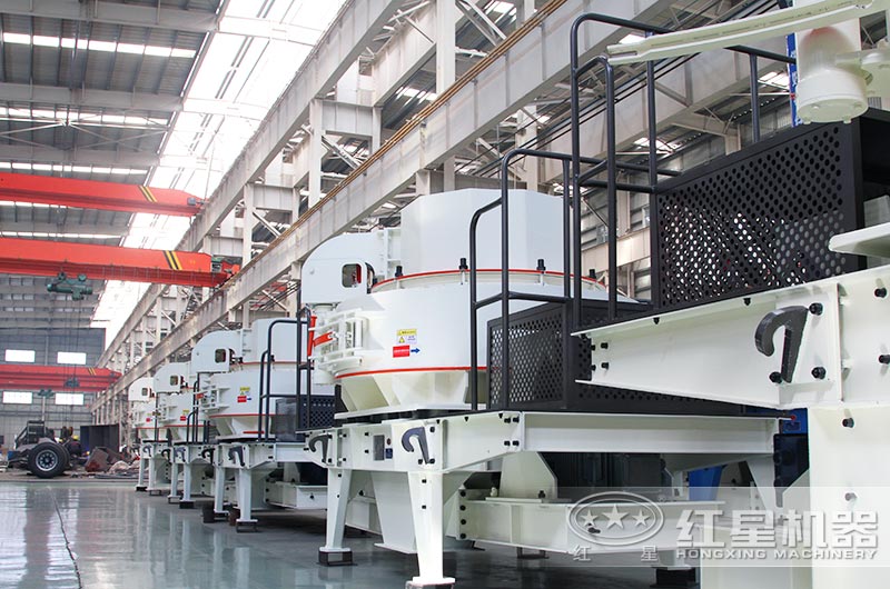 青石制砂機_青石頭打沙機，時產10-500噸不是事